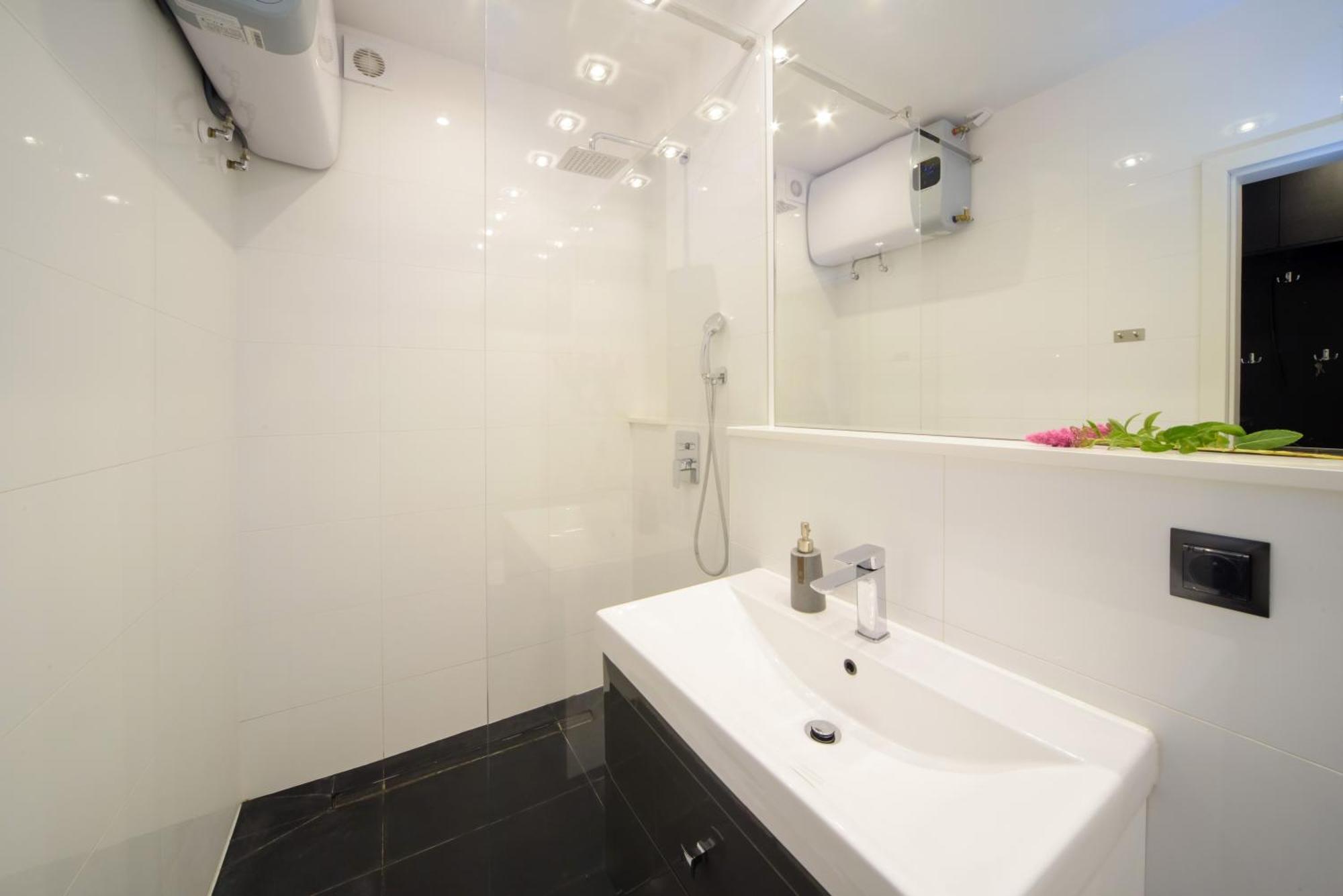 Maya'S Flats & Resorts 63 - 3 Rooms Apartment On Chlebnicka Street Old Town グダニスク エクステリア 写真