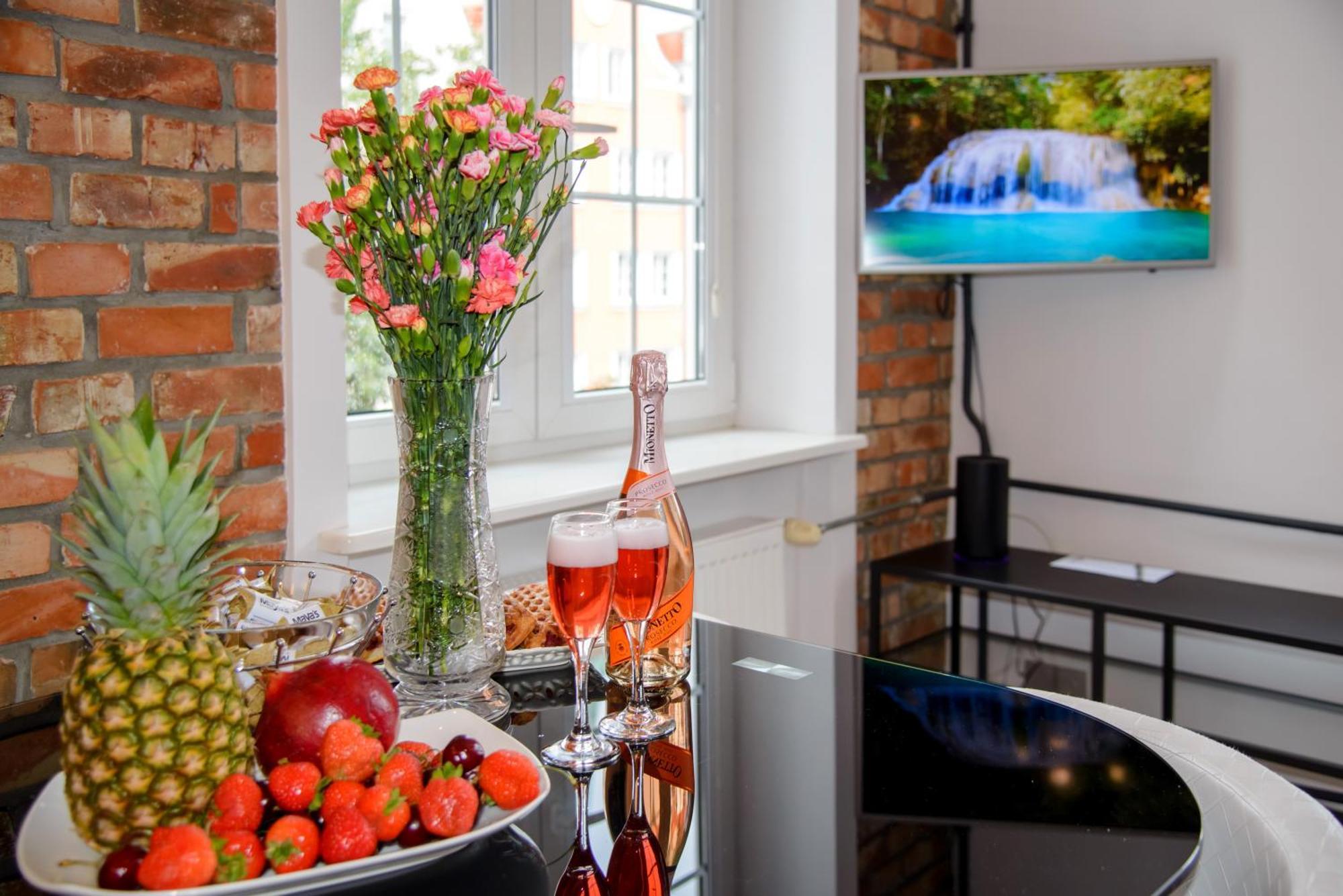 Maya'S Flats & Resorts 63 - 3 Rooms Apartment On Chlebnicka Street Old Town グダニスク エクステリア 写真